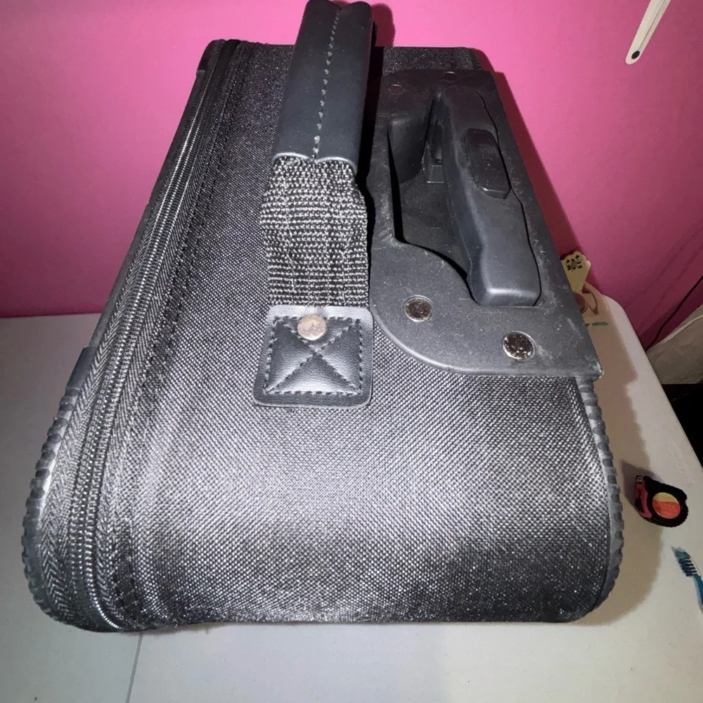 American Tourister Black Travel Bag